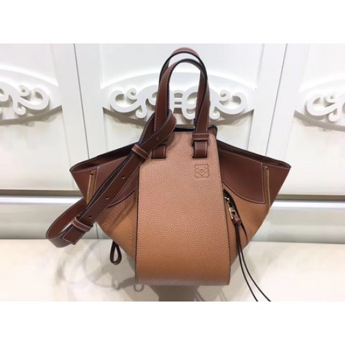 Чанта тип „хамак“ от телешка кожа Loewe A9127, кафява