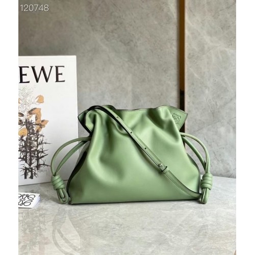 Чанта Loewe Lucky Bags Original Leather LE0539 зелена