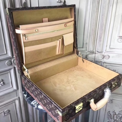 Чанта Louis Vuitton BISTEN M21209