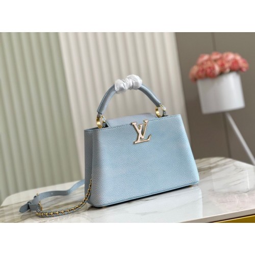 Чанта Louis Vuitton CAPUCINES BB M48865 светло синя