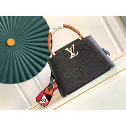 Чанта Louis Vuitton CAPUCINES оригинална кожа PM M59020 черна