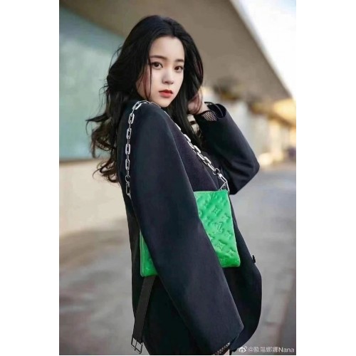 Louis Vuitton COUSSIN PM M57793 зелен