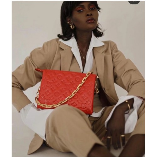 Louis Vuitton COUSSIN PM M57793 червен