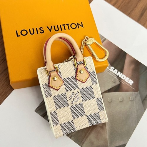 Висулки Louis Vuitton CE9379
