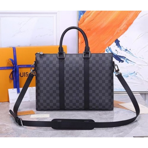 Louis Vuitton Damier Graphite canvas куфарче M33416 черно
