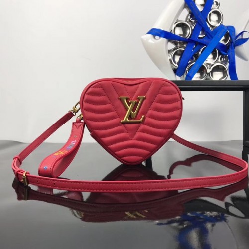 Чанта Louis Vuitton със сърце NEW WAVE M52796 червена