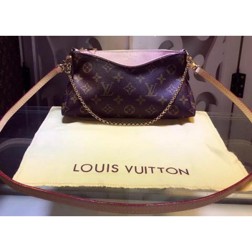 Чанта Louis Vuitton Monogram Canvas PALLAS CLUTCH M41733 в цвят мак