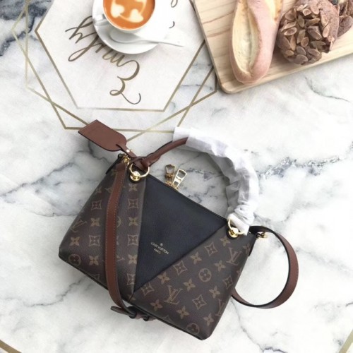 Чанта Louis Vuitton Monogram Canvas оригинална V TOTE BB M43966 черна