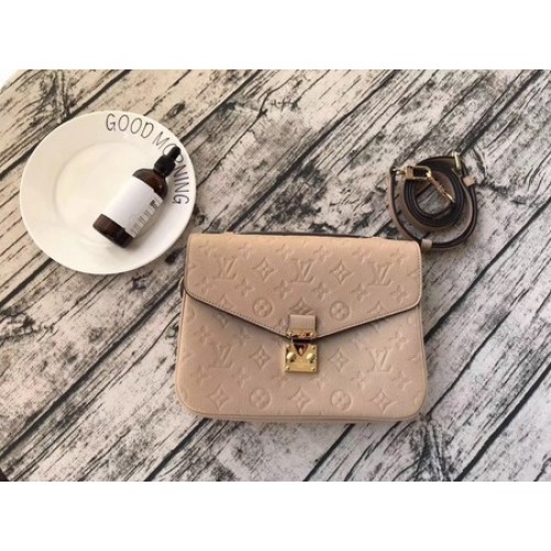 Louis Vuitton монограм Empreinte Pochette Metis M43737 Кайсия