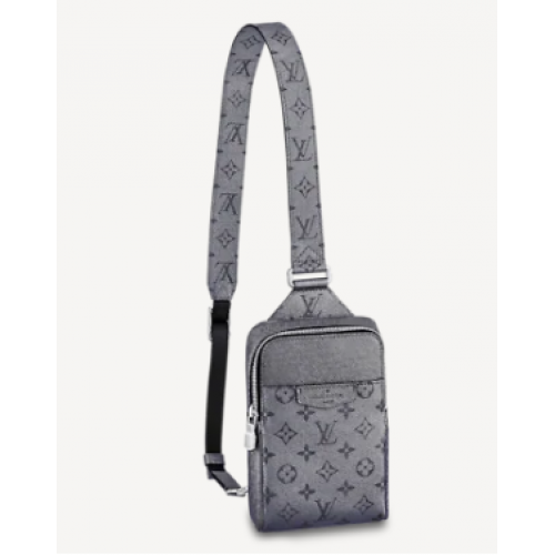 Чанта Louis Vuitton OUTDOOR SLINGBAG M30833 в цвят Gunmetal Grey