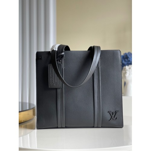 Чанта Louis Vuitton Aerogram от естествена кожа M57308 черна