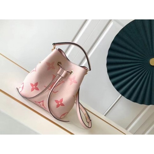 Louis Vuitton Оригинална кожена чанта NEONOE BB M45716 розова