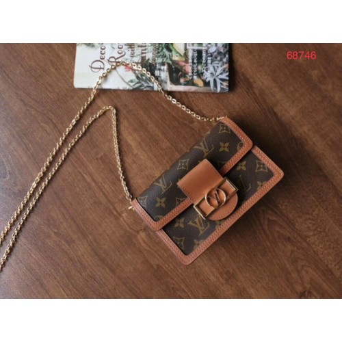 Оригинален портфейл Louis Vuitton Monogram Canvas DAUPHINE CHAIN M68746