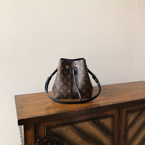 Louis Vuitton Оригинална чанта NEONOE BB M53609 черна