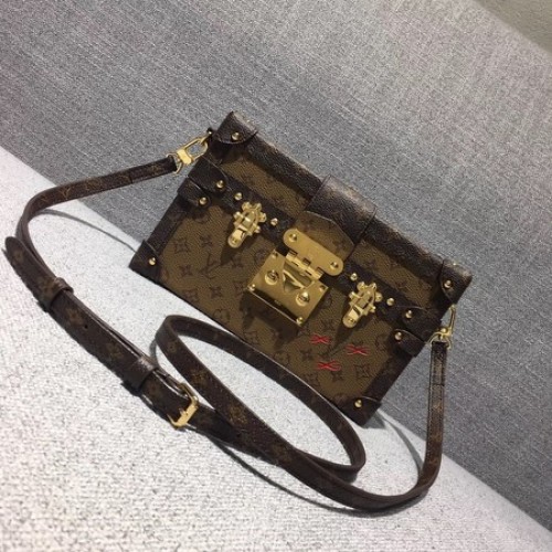 Чанта Louis Vuitton Petite Malle Monogram Canvas M44154 с обратна страна
