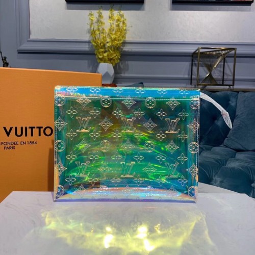 Тоалетна чанта Louis Vuitton M47542