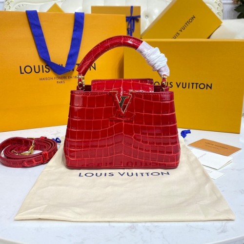 Чанта Louis Vuitton CAPUCINES MINI от крокодилска кожа M81190 червена