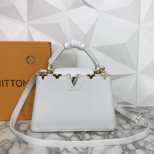 Оригинална елегантна чанта Louis Vuitton Capucines BB M94517 бяла