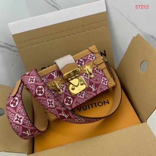 Чанта Louis Vuitton SINCE 1854 PETITE MALLE M57212 червена