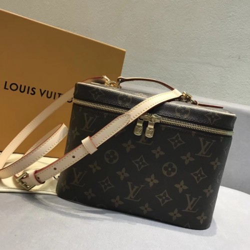 Монограмна чанта Louis Vuitton NICE BB M42265