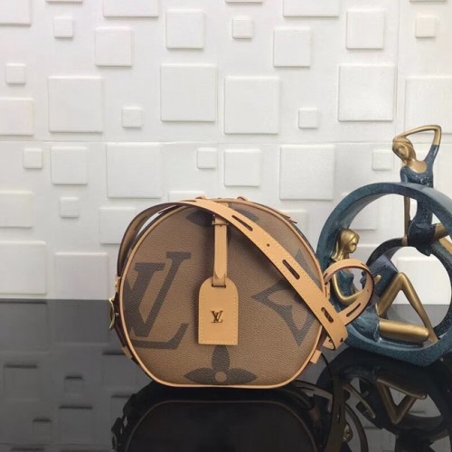 Оригинална кутия за мека шапка Louis Vuitton M52294