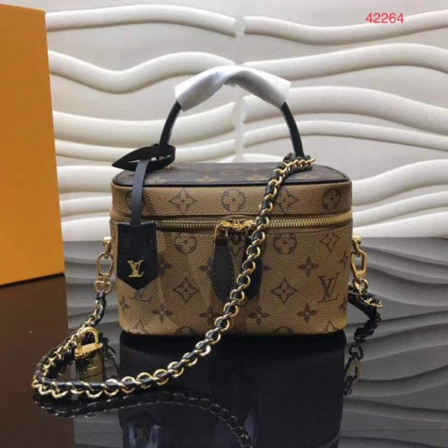 Оригинална чанта Louis Vuitton Monogram Canvas NICE BB M42264