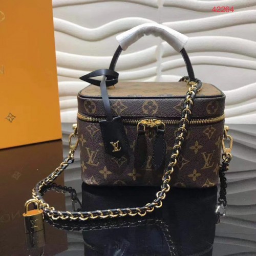 Оригинална чанта Louis Vuitton Monogram Canvas NICE BB M42265