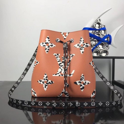 Оригинална чанта Louis Vuitton ONTHEGO NEONOE M44020