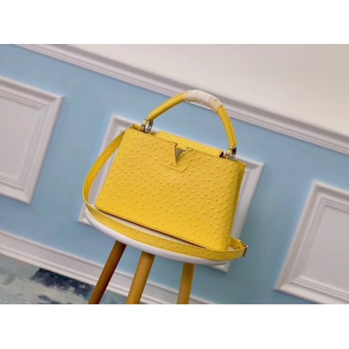 Louis Vuitton оригинална чанта с модел Ostrich CAPUCINES PM M53665 жълта