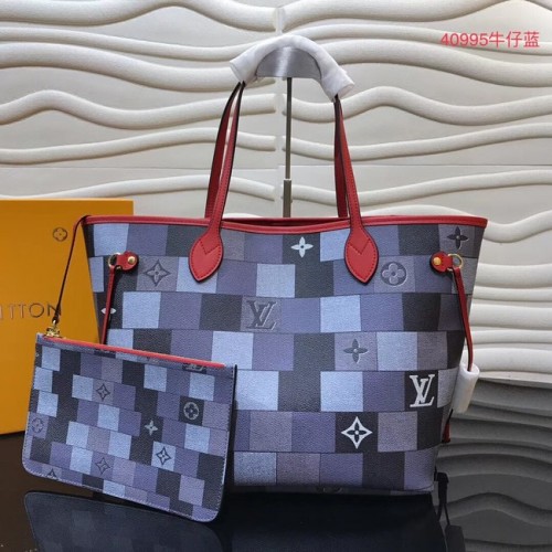 Оригинална монограмна чанта Louis Vuitton от плат NEVERFULL MM M40995 в синьо