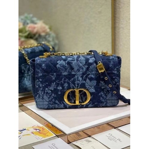СРЕДНА ЧАНТА DIOR CARO Сини цветя Dior Cannage Denim M9243UJ