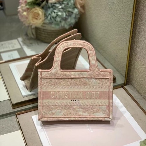 МИНИ ЧАНТА DIOR BOOK TOTE Бродиране S5475Z розова