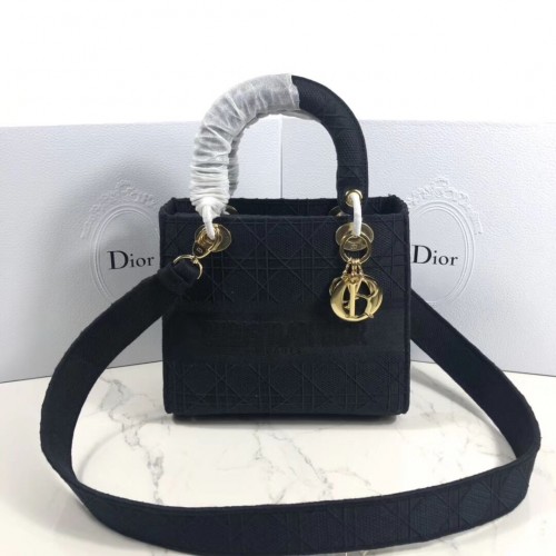 Чанта Lady Dior от бродирано платно C4532 черна