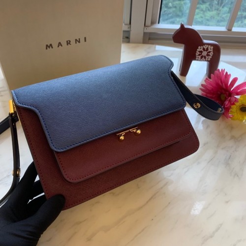 Чанта от телешка кожа Marni Original 35068-10