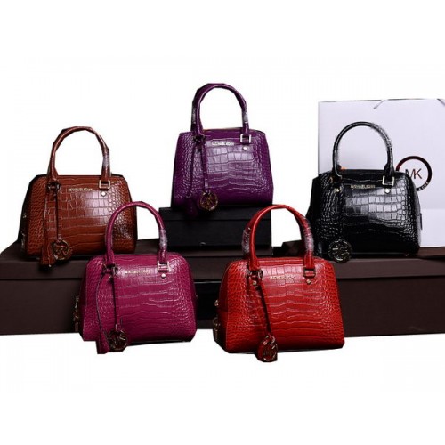 Чанта Michael Kors с крокодилска кожа с горна дръжка MK8360