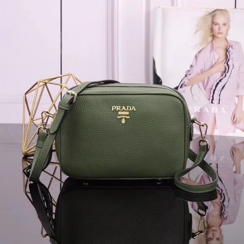 Чанта за рамо от телешка кожа Prada 1BH082 зелена