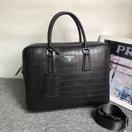 Чанта за куфарче от крокодилска кожа Prada 2VE368 черна