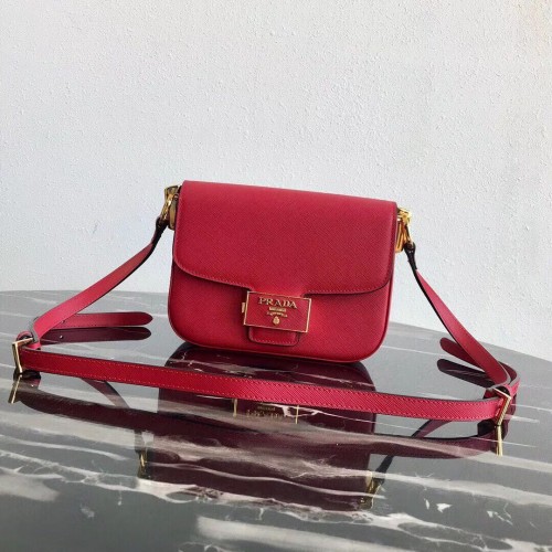 Кожена чанта Prada Embleme Saffiano 1BD217 червена