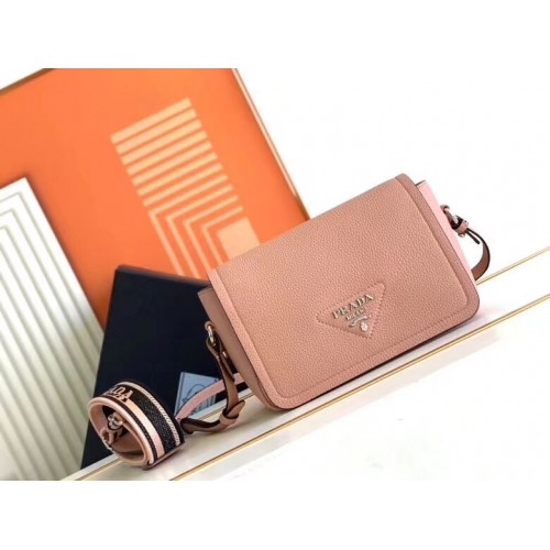 Кожена чанта Prada с презрамка 1DB443 розова