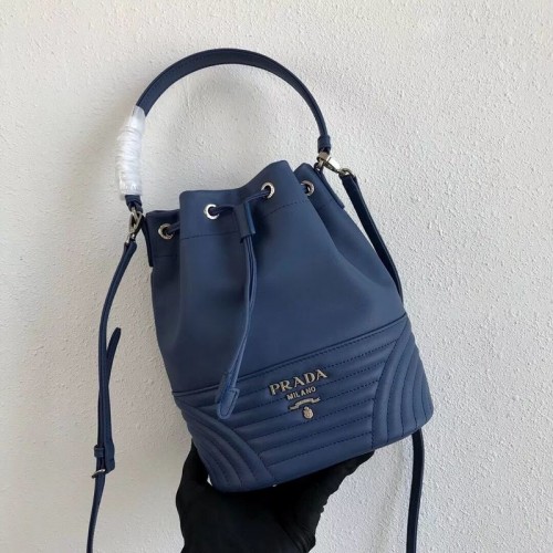 Чанта Prada Original от телешка кожа 1BH038 в синьо