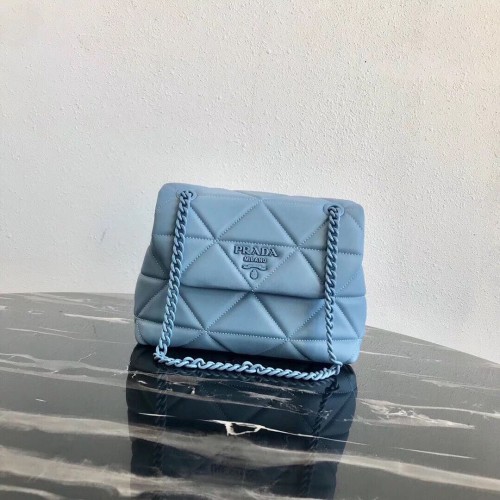 Малка чанта за рамо Prada Spectrum 1BD233 в синьо