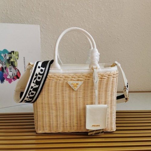 Чанта Prada Raffia 1BG835 бяла