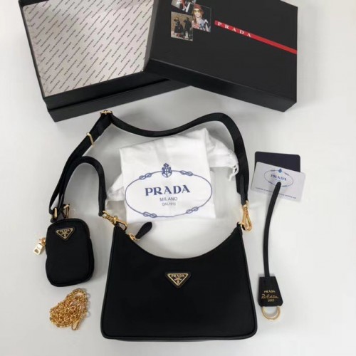 Чанта за рамо от найлон Prada Re-Edition 1BH204 черна