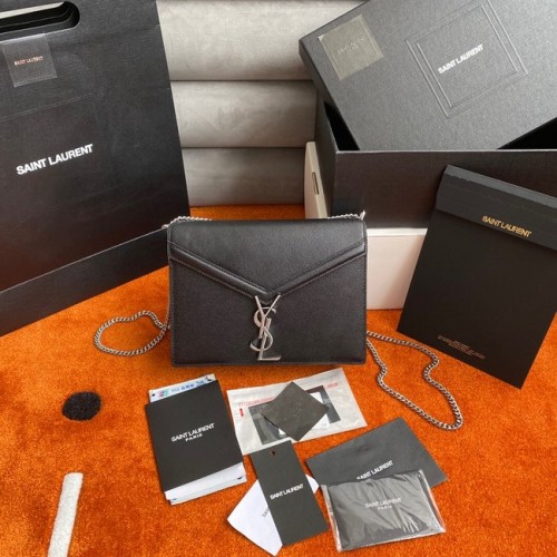 Чанта с верижка SAINT LAURENT CASSANDRA от релефна кожа Grain de Poudre 532750 черна