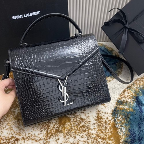 Чанта SAINT LAURENT CASSANDRA с горна дръжка, средна, от лъскава кожа с релеф в крокодилска кожа, 623931, черна