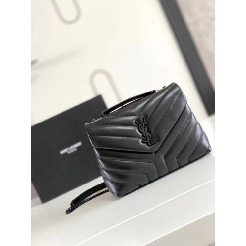 Малък часовник SAINT LAURENT LOULOU от естествена кожа 467072, черен и с оксидиран никелов обков