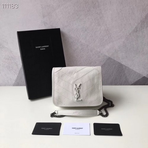 Чанта за рамо SAINT LAURENT Niki Mini 03743 бяла