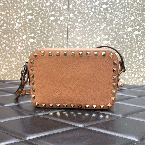 VALENTINO GARAVANI Чанта от телешка кожа 7719 Розова