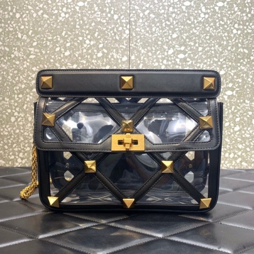 VALENTINO GARAVANI Чанта за през рамо с верижка и мека овча кожа Roman Stud WW2B0I60B черна