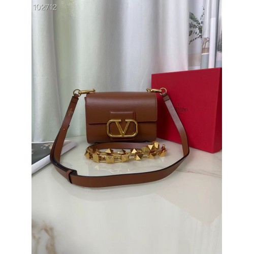 VALENTINO GARAVANI Чанта за рамо от телешка кожа с надпис „Кавал“ V0196 кафява